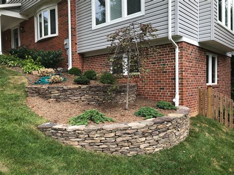 Stacked Fieldstone Garden Walls – www.hemaxlandscaping.com