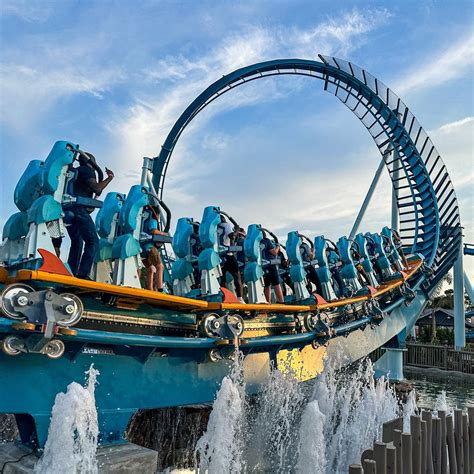 Visit Orlando ☀️ on Twitter: "High tides and fast rides! 🌊 📍: @SeaWorld ...