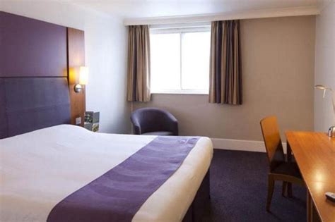 Premier Inn Stratford- upon- Avon Central | Stratford Upon Avon 2020 UPDATED DEALS, HD Photos ...