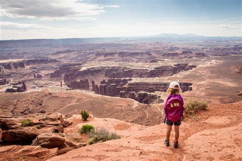 Easy Hikes in Canyonlands National Park - Island in the Sky - Family ...