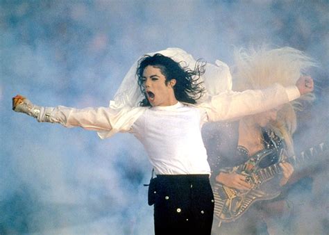 14 Interesting and Little-Known Facts About Michael Jackson