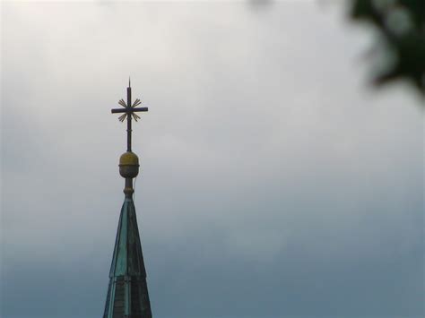 Free Images : cloud, sky, monument, symbol, religion, clouds ...