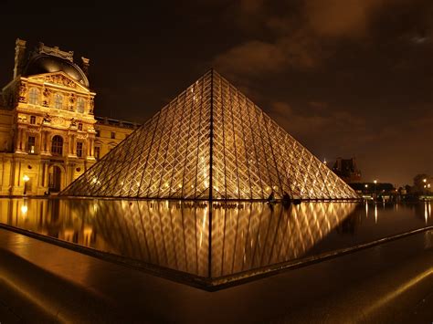 Louvre Pyramid at Night | This is a blended image with 8 sou… | Flickr