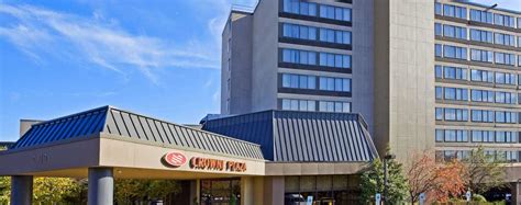 Crowne Plaza Englewood, an IHG Hotel, Bergen County - HotelTonight