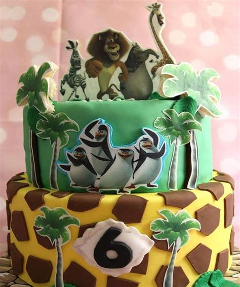 Madagascar theme birthday cake. Bday, Birthday Cake, Cake Decorating Videos, Tyson, Box Braids ...