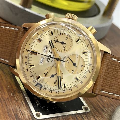 Rare Vintage Vulcain Chronograph Triple Date Valjoux 730 39mm large ...