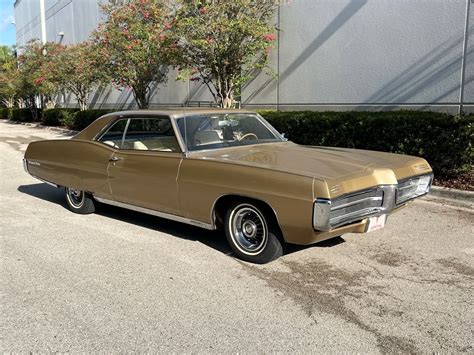 1967 Pontiac Grand Prix | Orlando Classic Cars