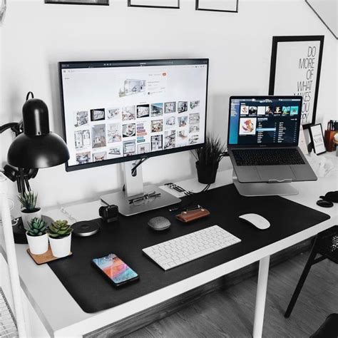 Super Awesome Workspaces & Setups 21 - Graphic Design Inspiration ...