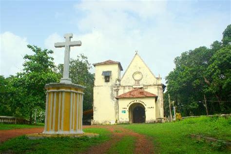 Churches and Chapels in Goa | Goa Church & Chaple Photos