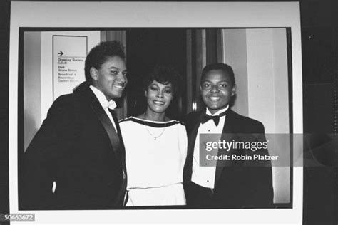 329 Dionne Warwick Family Stock Photos, High-Res Pictures, and Images ...