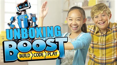 Lego Boost - ROBOTS: Your Guide to the World of Robotics