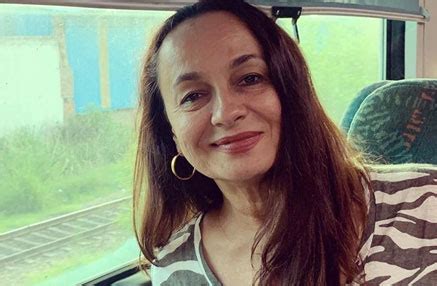 Soni Razdan Biography, Family, Career, Birthday, Height, Age, Net Worth - Filmiforest