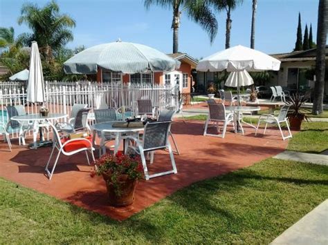 Fallbrook Country Inn - UPDATED 2023 Prices, Reviews & Photos (CA) - Hotel - Tripadvisor