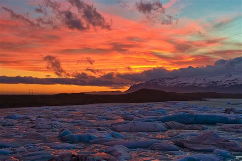 Sunset at the Jökulsárlón Glacial Lagoon | Jan Hapke