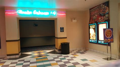 Movie Theater «Regal Cinemas Arbor Place 18 & IMAX», reviews and photos, 6600 Douglas Blvd ...