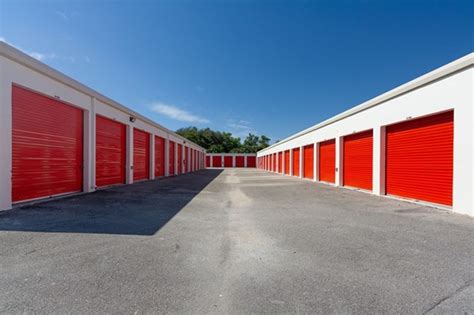 Boca Raton, FL, Self-Storage Units Near 801 Clint Moore Rd | Public ...