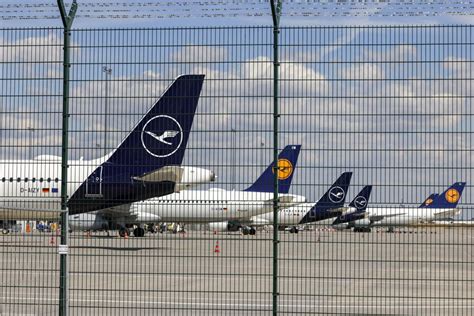 Frankfurt Airport Strike to Cause Disruption on Monday, March 27 ...