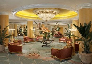 Beverly Hills Hotel \nand Bungalows | Beverly hills hotel, Lobby ...