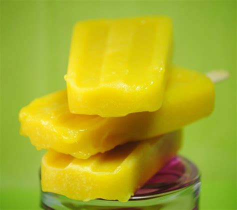 Mango paletas | Mango recipes, Hispanic kitchen, Food to make