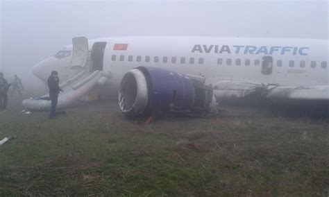 Crash of a Boeing 737-3Y0 in Osh | Bureau of Aircraft Accidents Archives