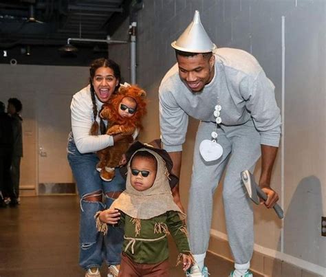 Giannis Antetokounmpo Family: Wife, Kids, Brothers, Parents - BHW