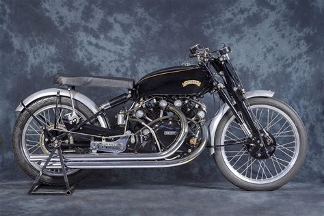 VINCENT BLACK LIGHTNING - Australian Motorcycle News