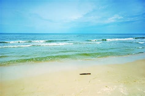 Beach and blue sky stock image. Image of bright, quiet - 5704181