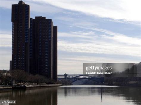 582 Harlem River Stock Photos, High-Res Pictures, and Images - Getty Images