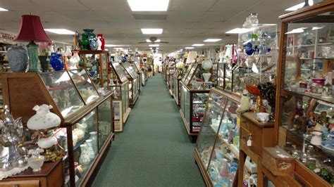 Williamstown Antique Mall - Williamstown | Updated Hours, Contacts & Photos