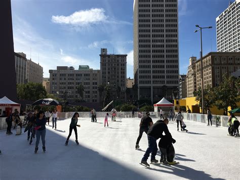 Franklin Avenue: A Downtown Tradition: Pershing Square's Holiday Ice ...