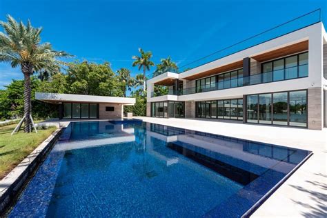 Ultra Luxe $32 Million Mega-Mansion on Miami Beach - Modern Luxury Miami | Miami - Luxury ...