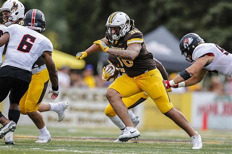 Josh Allen Isn't Wyoming's Only 2018 NFL Draft Prospect