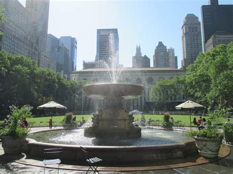 Green Water Fountain in Bryant Park 3916 | Green Water Fount… | Flickr