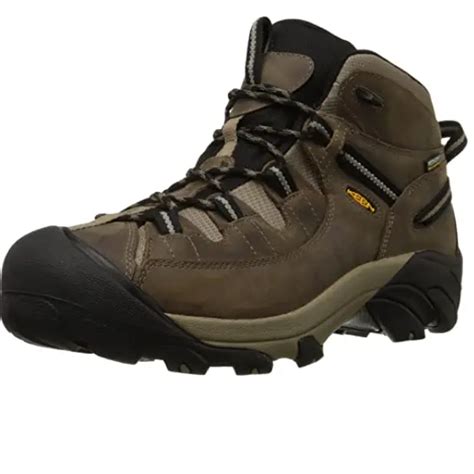 Top 5 Best Lightweight Waterproof Hiking Boots [August 2023 Review] - WaterproofWiki