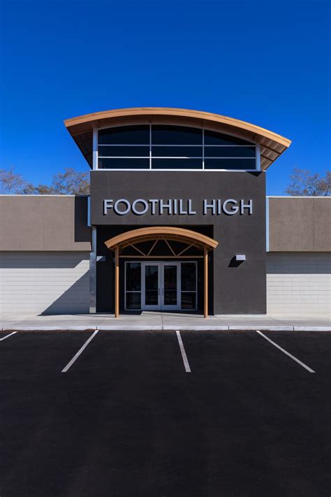 Foothill High School - Klassen Corporation