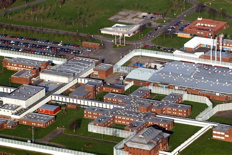 Prisoners at Featherstone demand bigger meal sizes | Express & Star