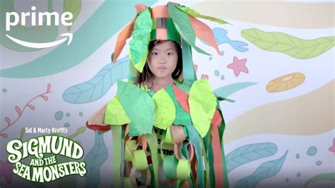 Sigmund and the Sea Monsters - Exclusive: DIY Halloween Sea Monster Costume [HD], Amazon Kids