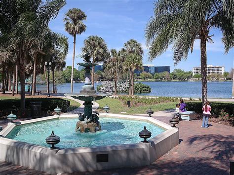 Lake Eola Park in Orlando, USA | Sygic Travel