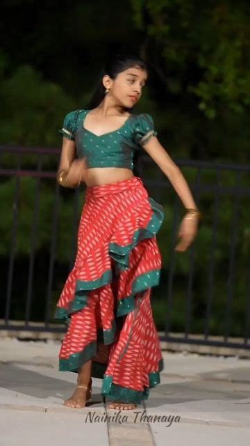 Jacqueline Fernandez, Pants Set, Maxi Skirt, Two Piece Pant Set, Dance ...