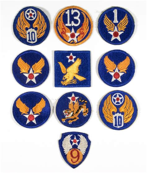 Lot - U.S. ARMY AIR CORPS INSIGNIA (10)