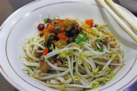 Shan Noodles - One of the Best Burmese Cuisine - Myanmar Tours