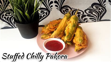 MULAK BAJJI RECIPE/STUFFED CHILLY PAKORA/ SPICY TEA SNACK/CHILLY PAKORA RECIPE - YouTube