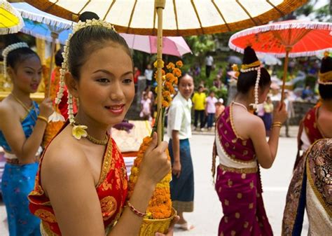 Laos - Traditions of life... | Laos culture, Asian woman, Laos