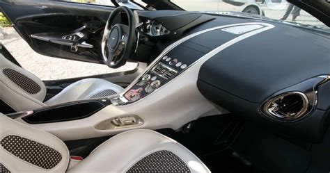 10 Coolest Sports Car Interiors In The Past 20 Years