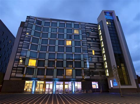 Holiday Inn Express Manchester City Centre - Arena Hotel by IHG