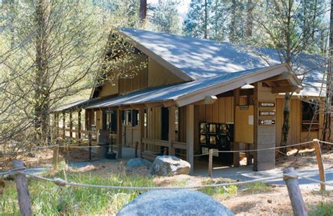 Yosemite Lodge at the Falls (Yosemite National Park, CA) - Resort Reviews - ResortsandLodges.com