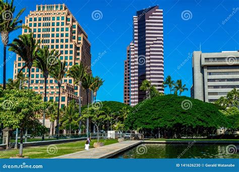 Hawaii State Capitol Looking at the City of Honolulu Editorial Image ...