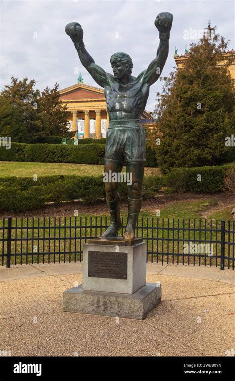 iconic Rocky Statue Philadelphia Stock Photo - Alamy