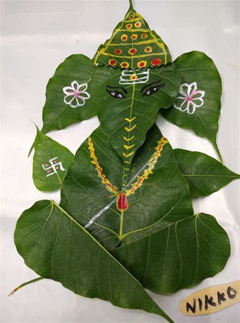 Leaf Ganesha in 2023 | Eco friendly ganesha, Fake flowers decor ...