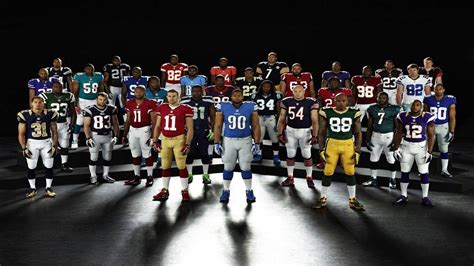 Download Nfl Football Players Wallpaper | Wallpapers.com